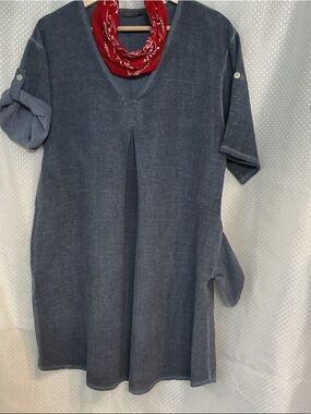 V-Neck Slate Midi Linen Dress in Blue